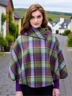 Mucros Weavers Ireland Tweed Poncho Cape in Multi Vernal Plaid | ONE SIZE NWT